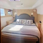 Botel Catamaran Yatch Tour Göcek