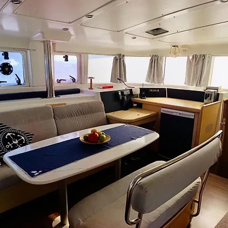 Catamaran Yatch Tour * Гёчек